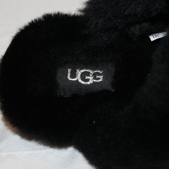 NIB UGG WOMEN'S SCUFFETTE METALLIC SPOTS BLACK SUEDE SHEARLING LINED SLIPPERS - Picture 8 of 8